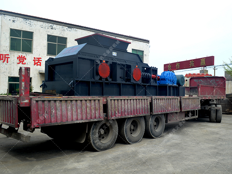 時產150噸的對輥制砂機是什么型號？如何控制出砂率？